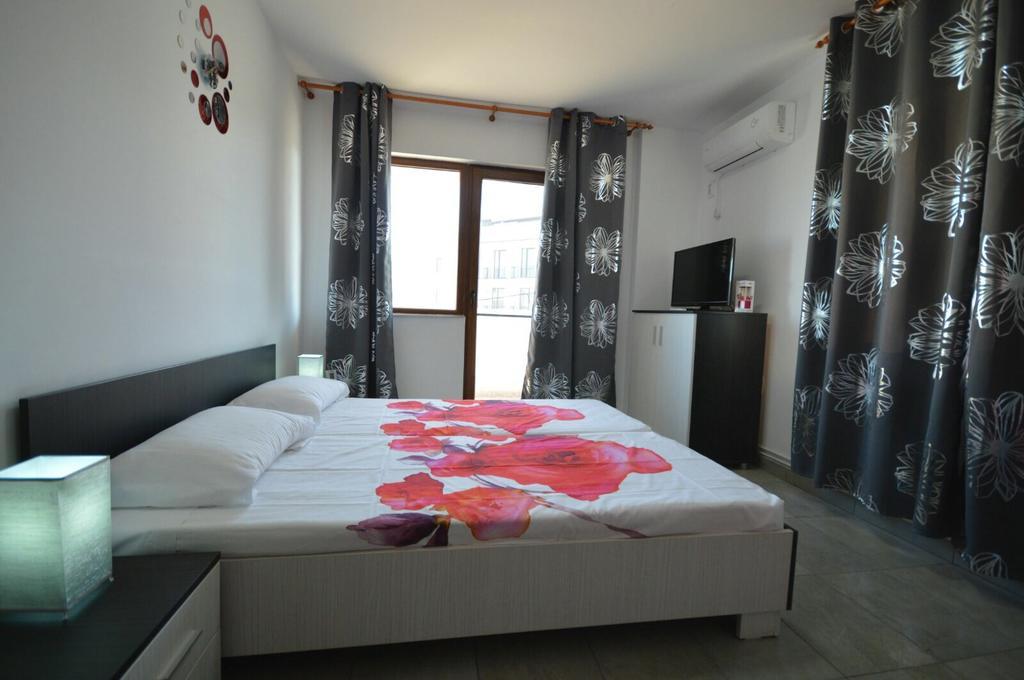 Apartament Enzo Apartman Năvodari Kültér fotó