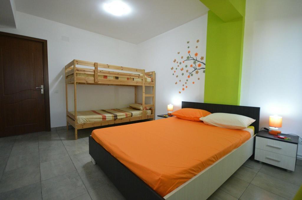 Apartament Enzo Apartman Năvodari Kültér fotó